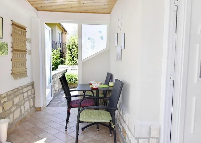 Tolle In Mit Kleiner Terrasse By Interhome